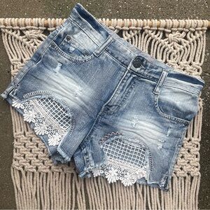 New Vanilla Star Hi-Rise Jean Shorts with Lace Juniors Size 3